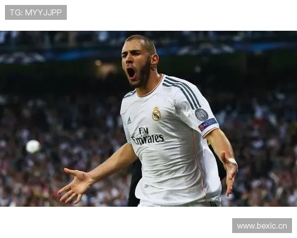 哲科与本泽马：终结模式分化，单点爆破转向体系渗透