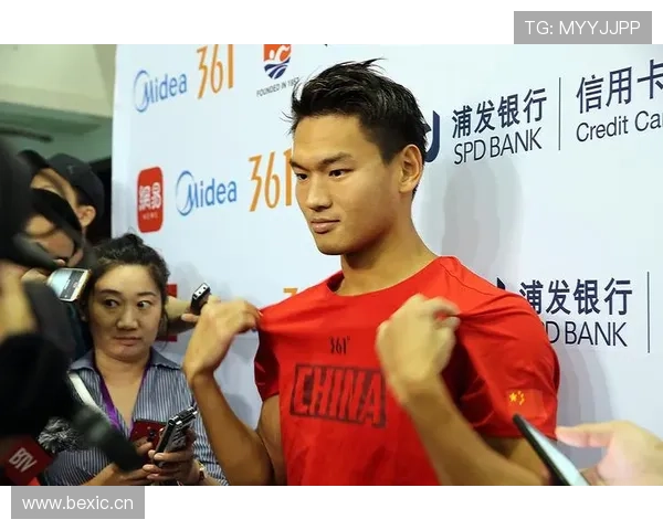 徐嘉余健身房吃泡面？奥运冠军的生活也能这么随意？